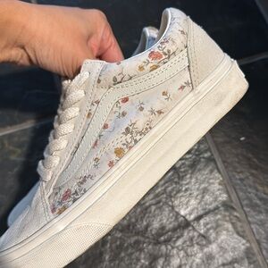 Floral Vans